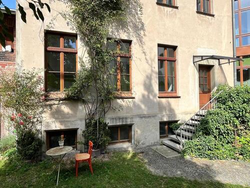 Foto - geräumige 3- Raum-Maisonettewohnung mit separatem Eingang in ruhiger Hinterhauslage der Augustastraße !