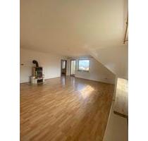 Helle 5-Zimmer-Wohnung mit Garage & Garten nähe Herzogenaurach - Weisendorf