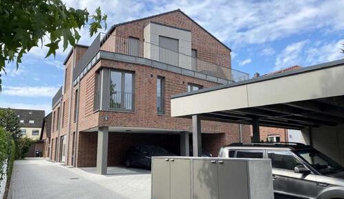 Foto - Stellplatz für PKW - überdacht - in Buxtehude, Marktstrasse.