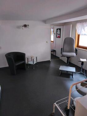 Foto - Tattoo Studio, Nagelstudio,Arztpraxis, Massagepraxis,