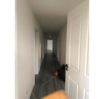 wunderschöne 4 Zimmer Wohnung - 1.200,00 EUR Kaltmiete, ca.  120,00 m² in Straubing (PLZ: 94315)