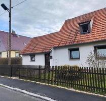 Gemütliche Doppelhaushälfte mit großen Grundstück - Rastenberg