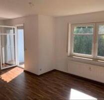 2 Zimmer Wohnung mit schönem Balkon - Uhingen