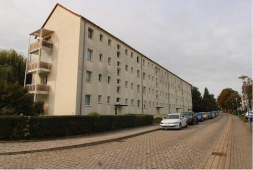 Foto - ab sofort 3 Zimmer mit Einbauküche & Dusche in Weißenfels West