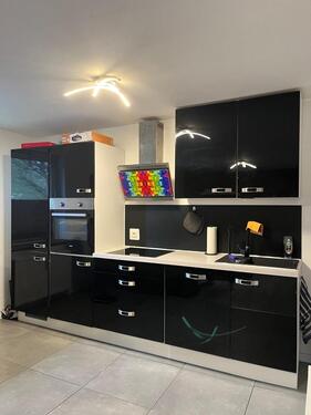 Foto - Schöne 3-Zimmer Wohnung mit ca. 300m2 Gartenfläche