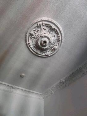 Foto - Zimmer frei in großer zentraler Altbauwohnung