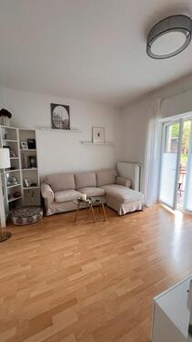 Foto - Helle, zentrale 2-Zimmer-Wohnung mit Garage und Balkon