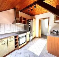 Neu renovierte 3-Zimmer-Wohnung im Dachgeschoss - Aue-Bad Schlema