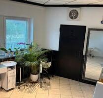 Gewerberaum in Zeven zu Vermieten