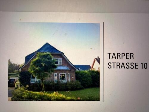Foto - von privat: Großzügiges Einfamilienhaus