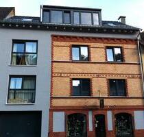 Mehrfamilienhaus in Wiesbaden: Historisches Gebäude mit Charakter