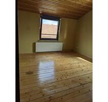 Vermiete Zimmer in einer WG in Gross-Umstadt Jobcenter geeignet - Darmstadt Darmstadt-Ost