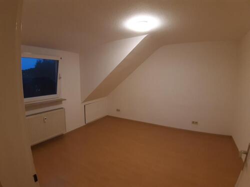 Foto - Dachgeschoßwohnung in Neu-Isenburg zur Miete