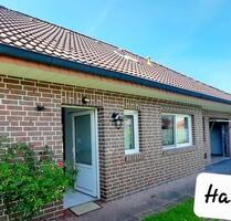 PRIVATVERKAUF ! Gepflegter, renovierter Walmdachbungalow in HEEDE - Dörpen