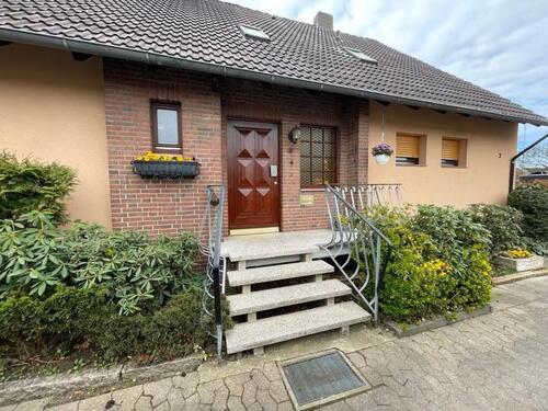 Foto - 7 Zimmer Einfamilienhaus zum Kaufen in Uetze