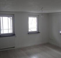 2 Zimmerwohnung - 325,00&nbsp;EUR Kaltmiete, ca.&nbsp; 42,00&nbsp;m&sup2; in Schramberg (PLZ: 78713)