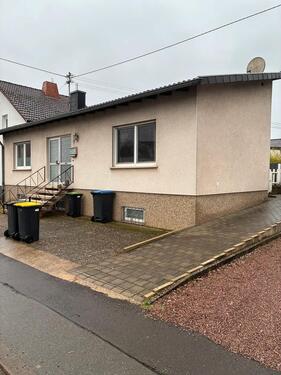 Foto - Kleines Haus 3ZKB ca 80qm Überherrn