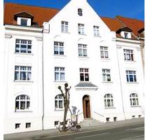 Schöne 2 Raum Wohnung nahe Markt Neustrelitz