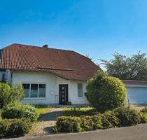 Schönes Einfamilienhaus mit Einliegerwohnung in Korbach