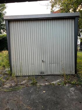 Foto - Garage zum abbauen aus Metall(versenkt)