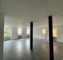Großzügige 2-Zimmer-Wohnung mit 95 m² - Ebermannstadt