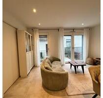 Untermiete für 2 Monate: 3,5-Zimmer-Wohnung in U-Bahn Nähe - München Schwabing-Freimann