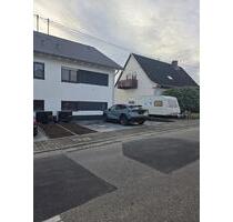 Neubau, Doppelhaushälfte - 429.000,00&nbsp;EUR Kaufpreis, ca.&nbsp; 118,00&nbsp;m&sup2; in Straßenhaus (PLZ: 56587)