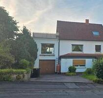 Einfamilienhaus - 236.000,00&nbsp;EUR Kaufpreis, ca.&nbsp; 140,00&nbsp;m&sup2; in Neuhof (PLZ: 36119)