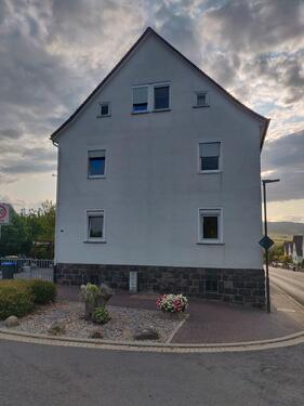 Foto - Mehrfamilienhaus mit 3 Wohneinheiten in Homberg Ohm zu verkaufen