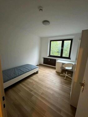 Foto - 2 Raum Wohnung - 330,00 EUR Kaltmiete,