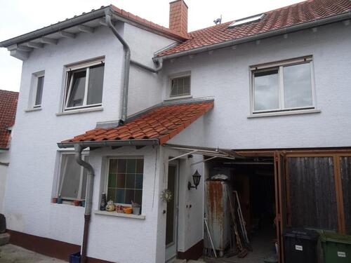 Foto - Separate 3 12 Zimmer Wohnung - 900,00&nbsp;EUR Kaltmiete, ca.&nbsp; 100,00&nbsp;m&sup2;