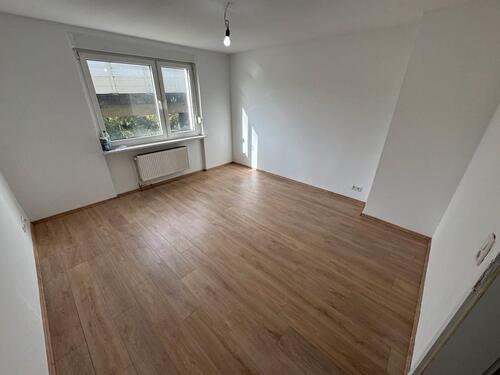 Foto - Neu Renovierte Sanierte Wohnung am Dorpweiher zu mieten