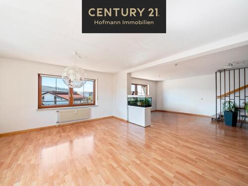 Foto - Lichtdurchflutete 4,5-Zimmer-Maisonettewhg. mit EBK, Balkon, Loggia u. 2xStellplatz in Schopfheim