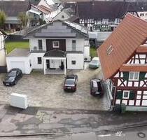 2 Häuser auf einem großen Grundstück – Neubau & Fachwerk - Kehl