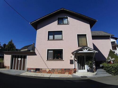 Foto - 8 Zimmer Einfamilienhaus zum Kaufen in Singhofen