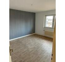 Schöne und zentrale 2-Zimmer-Wohnung mit Balkon - Velbert