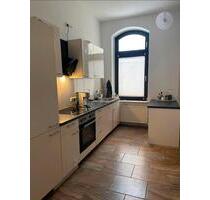 Helle 5 12 Zimmerwohnung im Drei-Partrien-Haus - Lehrte Helle 5 12 Zimmerwohnung im Drei-Partrien-Haus - Lehrte