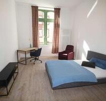 Möbliertes WG-Apartment mit eigenem Bad !!! Wohnen mitten im Leben, fußläufig zum Main - Frankfurt am Main Innenstadt 1
