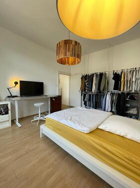 Foto - Helle Altbauwohnung mit hohen Decken in der Neckarstadt Ost