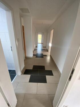 Foto - Helle 4-Zimmer Wohnung - 980,00 EUR Kaltmiete,