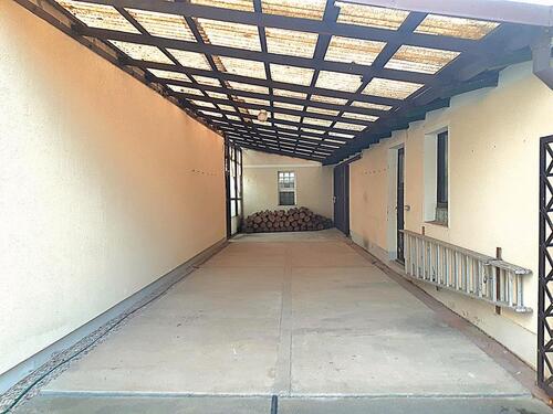 Foto - Stellplätze überdacht 60 Quadratmeter