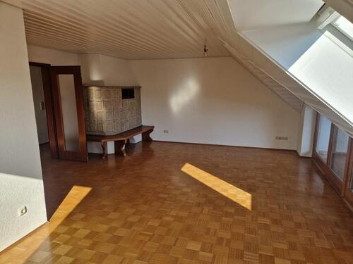 Foto - 3.5 Zimmer Dachgeschoßwohnung zur Miete in Seelbach