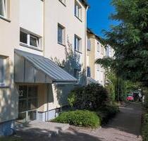 Ein Zuhause zum Ankommen: Großes Wohnzimmer u. Loggia mit Grünblick - Wolfsburg Ehmen