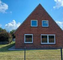 Einfamilienhaus mit pflegeleichtem Grundstück am Sportplatz - Lunden