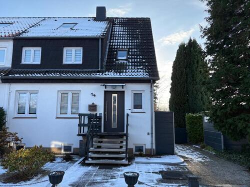 Foto - Idyllische DHH mit Traumgarten & Seeblick in Bothfeld