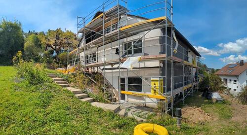 Foto - 4,5-Zimmer Wohnung mit Garten und Terrasse