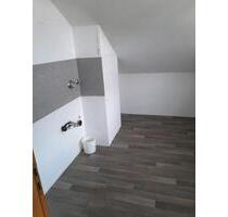 3 Zimmer DG-Wohnung - 800,00&nbsp;EUR Kaltmiete, ca.&nbsp; 63,00&nbsp;m&sup2; in Waldenbuch (PLZ: 71111)