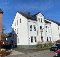 Mehrfamilienhaus, 6 Wohneinh., 8 Gar. in Lütgendortmund