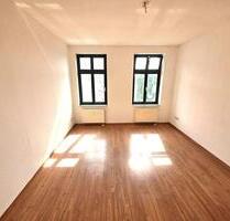 Helle 1-Zimmerwohnung mit Einbauküche - Leipzig Ost