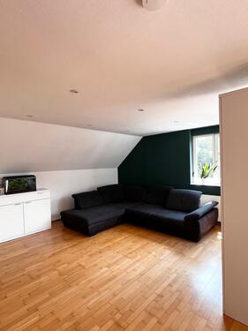 Foto - 3-Zimmer-Dachgeschosswohnung mit viel zusätzlicher Nutzfläche